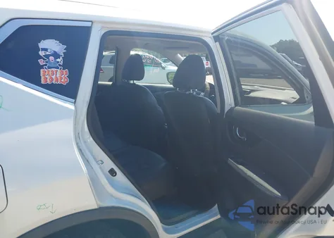 2015 Nissan Rogue Sl z USA, uszkodzony, nr VIN 5N1AT2MV6FC903513